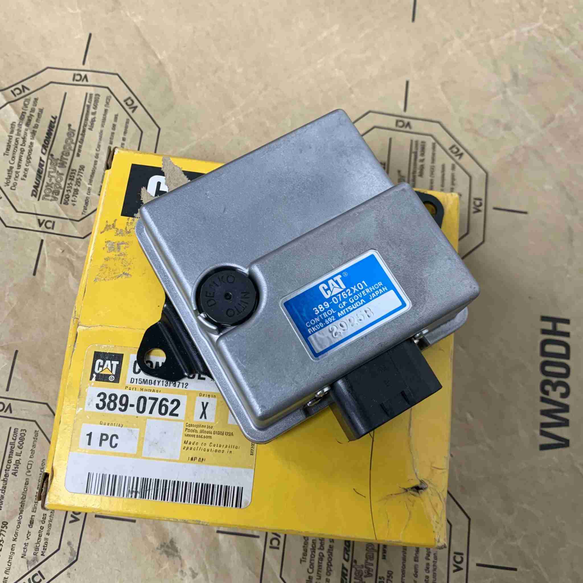 389-0762 Caterpillar 305.5 306 307 308 Excavator Original Throttle Controller Computer Board Parts
