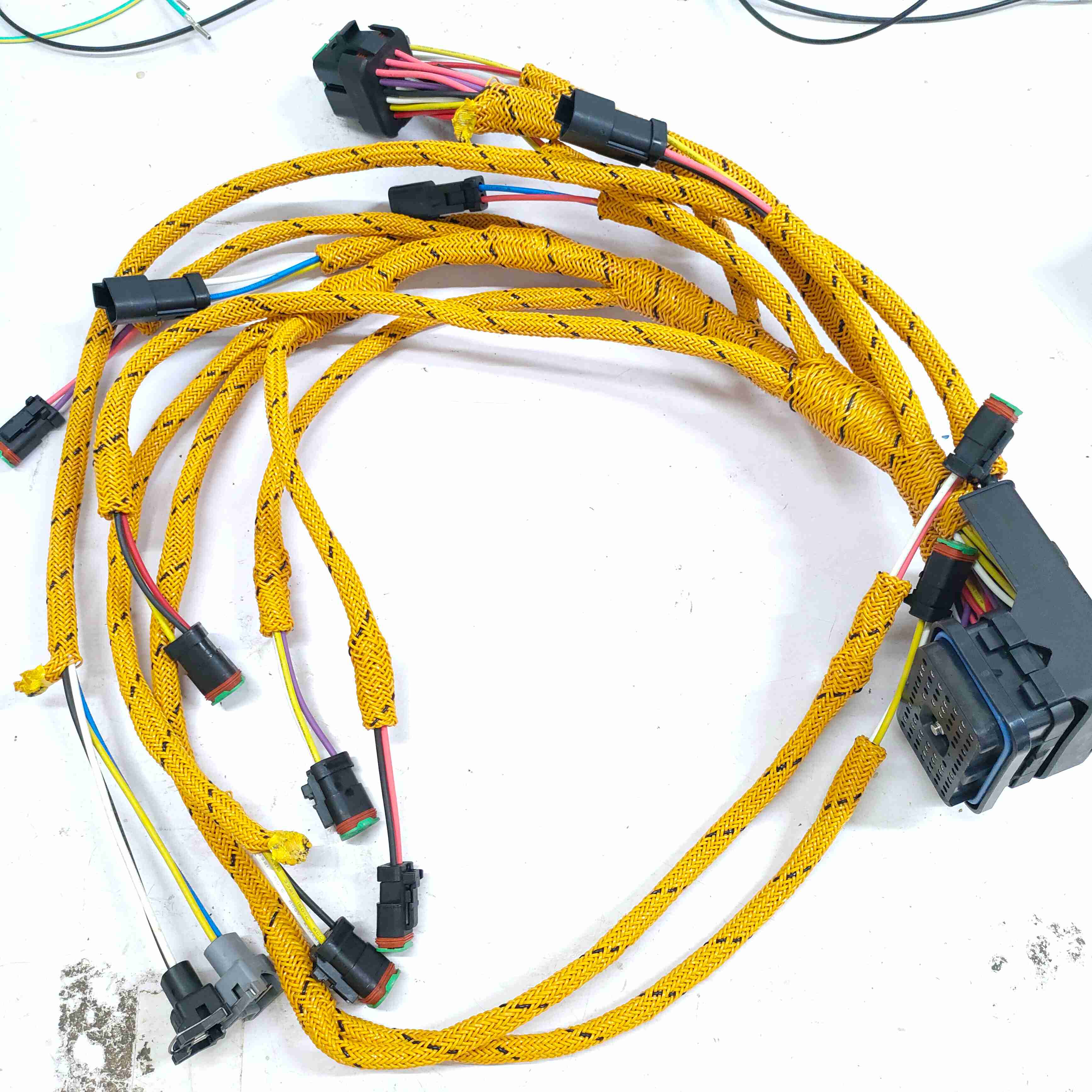 Excavator parts compatible with Caterpillar E330C 330 336D engine wiring harness connector 230-6279 (high temperature resistant)